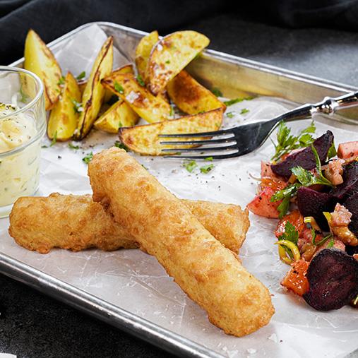 Fish'n Chips roll med rödbetssallad