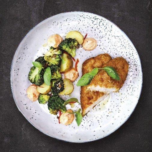 Fish n´Chips med chilirostad broccoli och ajvardipp