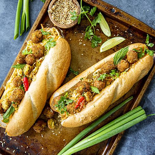 Banh mi med mini falafel