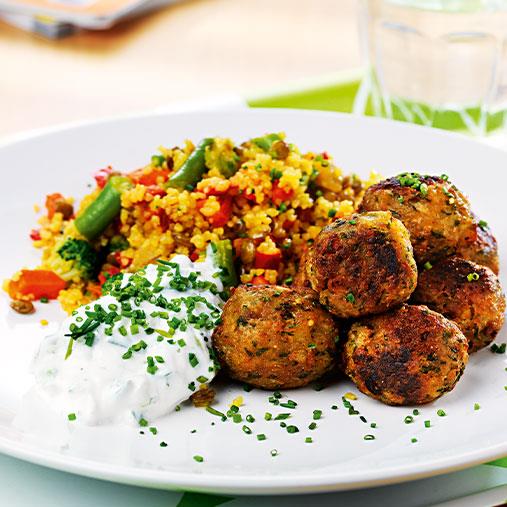 Falafel med couscouspytt och raita